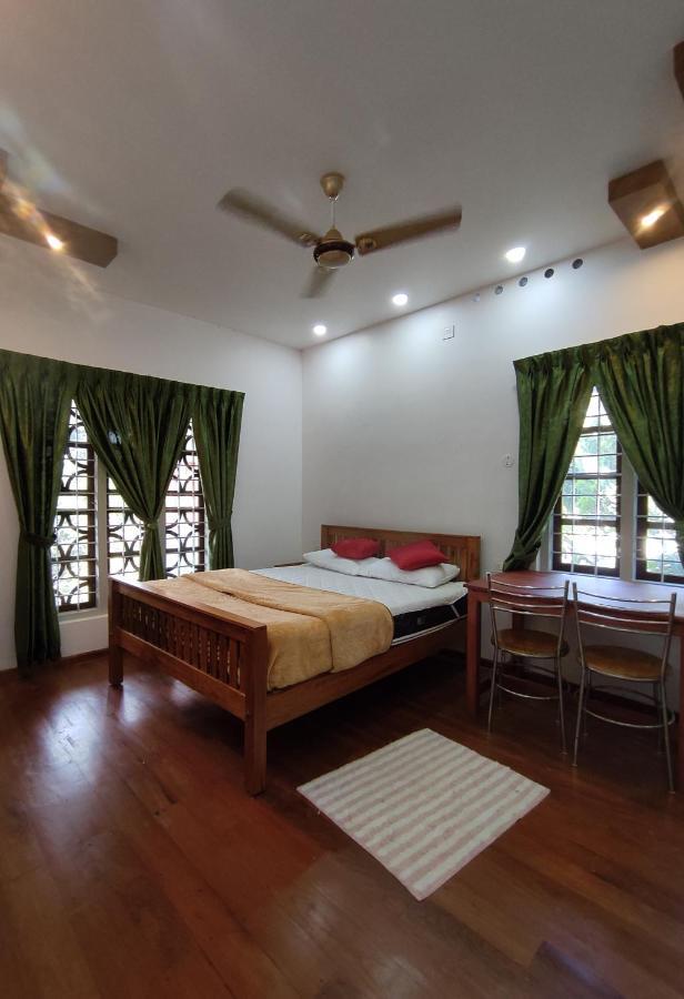 Moon Homestay Santhanpara Экстерьер фото